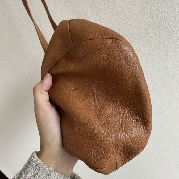 Baggu Natural Milled USA Leather Bucket Drawstring Crossbody Bag Brown - Picture 6 of 9